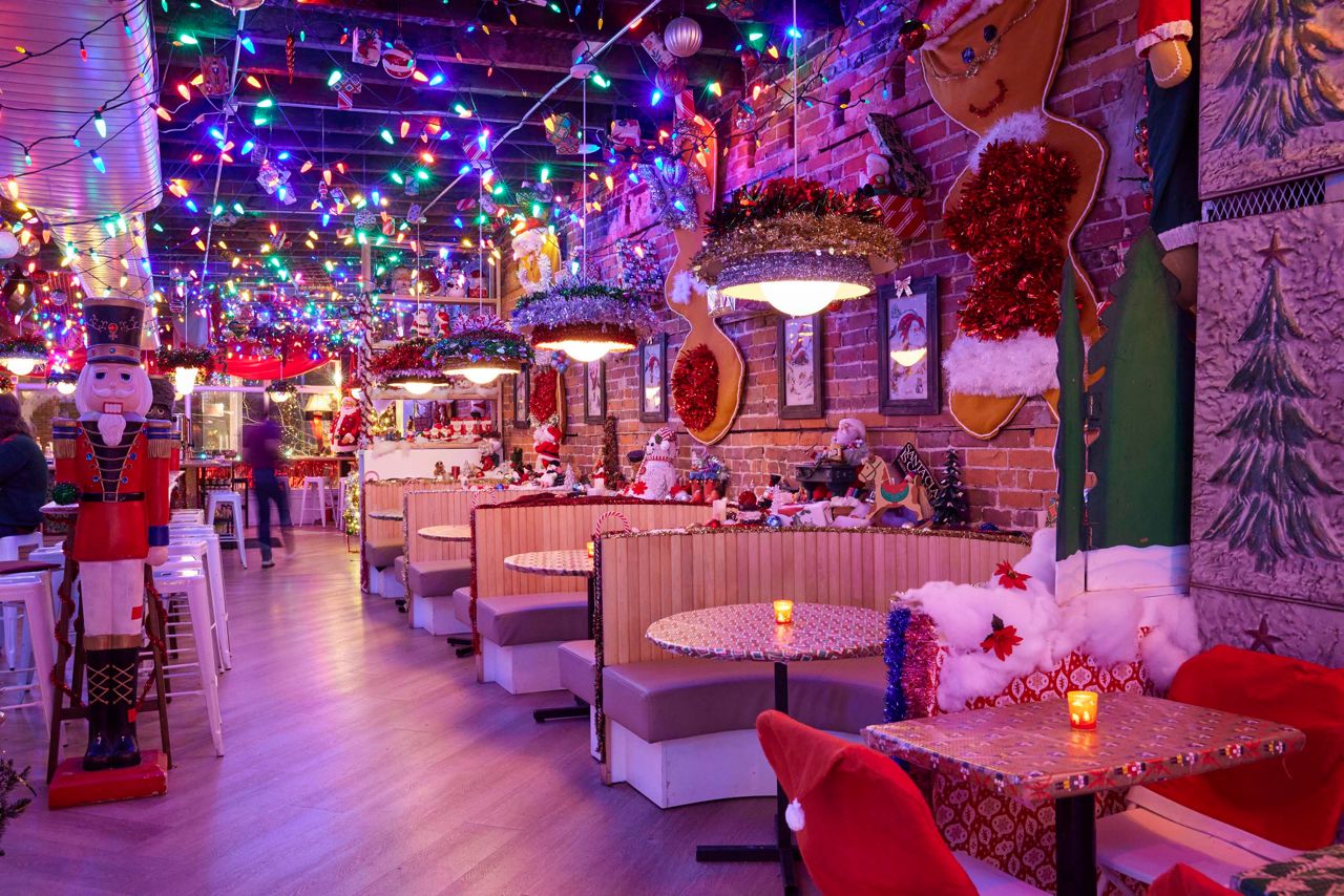 Miracle on Bloor, a Christmas-themed popup bar in Toronto